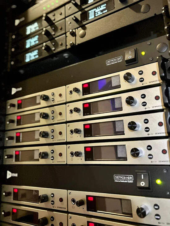 DISTRO9 HDR™Antenna Distribution System